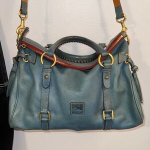 Dooney & Bourke Florentine Satchel XL-BLUE
